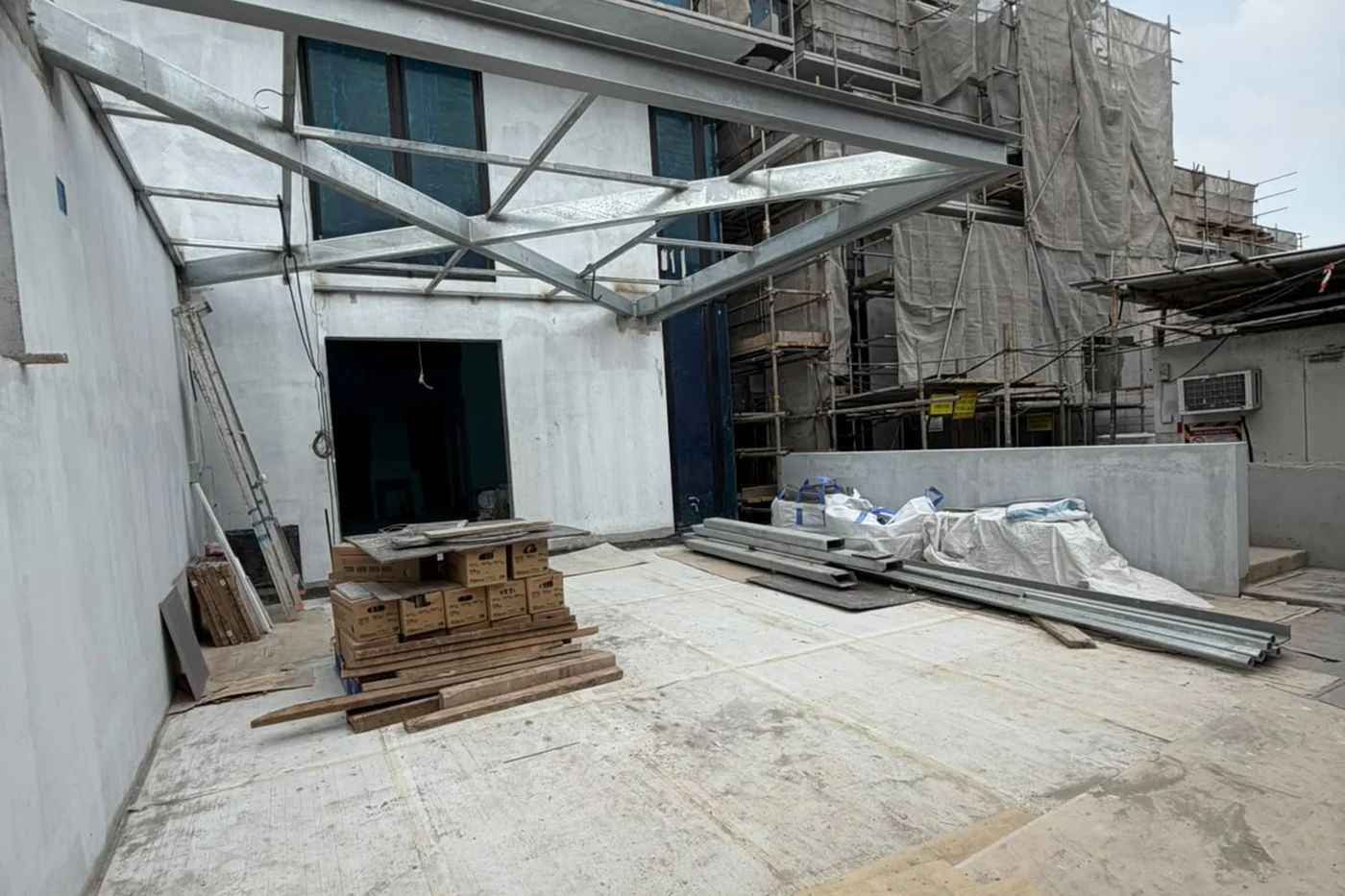 The Chancery Hill Road home photographed on site during construction